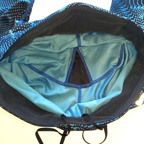 Nike Dri-fit Cropped Athletic Leggings - Picture 5 of 6